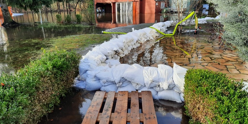 FW Celle: Hochwassereinsätze am 1. Weihnachtstag - 2. Lagemeldung - Foto: presseportal.de
