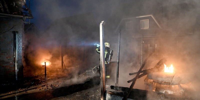 FW-RD: Feuer am 1.Weihnachtstag - Tiere in Wasbek gerettet - Foto: presseportal.de