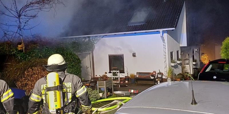 FW-EN: Wetter - mehrere kleine Hilfeleistungen an Heiligabend und dem ersten Weihnachtstag, sowie ein Wohnungsbrand an Heiligabend - Foto: presseportal.de