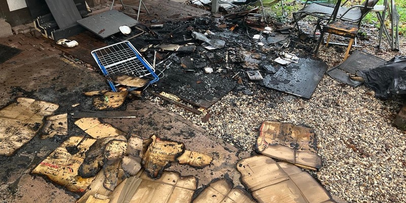 POL-PDKL: Brand in einem Carport - Foto: presseportal.de