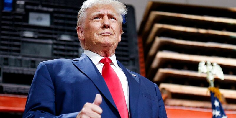 «Mögen sie in der Hölle verrotten. Nochmals: frohe Weihnachten!»: Donald Trump. - Foto: Mike Mulholland/AP/dpa