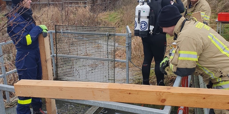 FW Lehrte: Aktualisierung zur Hochwasserlage im Stadtgebiet Lehrte Stand 27.12.2023 - 20:00 Uhr - Foto: presseportal.de