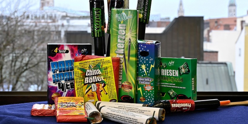 FW-M: Richtiger Umgang mit Feuerwerkskörpern - Foto: presseportal.de