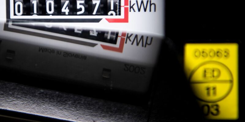 Nach dem Ende der Energiepreisbremse müssen Verbraucher im nächsten Jahr mit höheren Energiepreisen rechnen. - Foto: Sina Schuldt/dpa