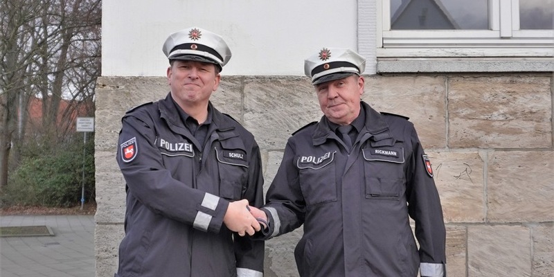 POL-BS: Wachablösung in der PSt Lehndorf - Foto: presseportal.de