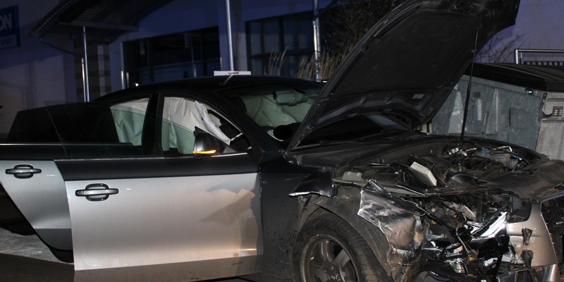 POL-MI: Ermittlungen wegen des Verdachts eines illegalen Kraftfahrzeugrennens - Foto: presseportal.de