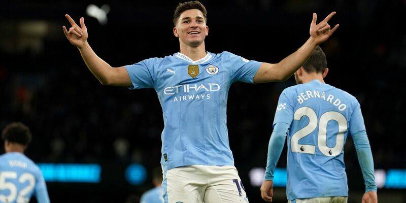 Julian Alvarez erzielte beim Sieg von Manchester City gegen Sheffield United das 2:0. - Foto: Martin Rickett/PA Wire/dpa