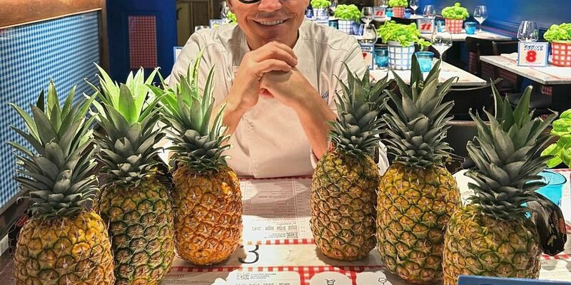 Der neapolitanische Pizzabäcker Gino Sorbillo bewegt die Gemüter traditioneller Pizza-Fans. - Foto: Gino Sorbillo/Instagram/dpa