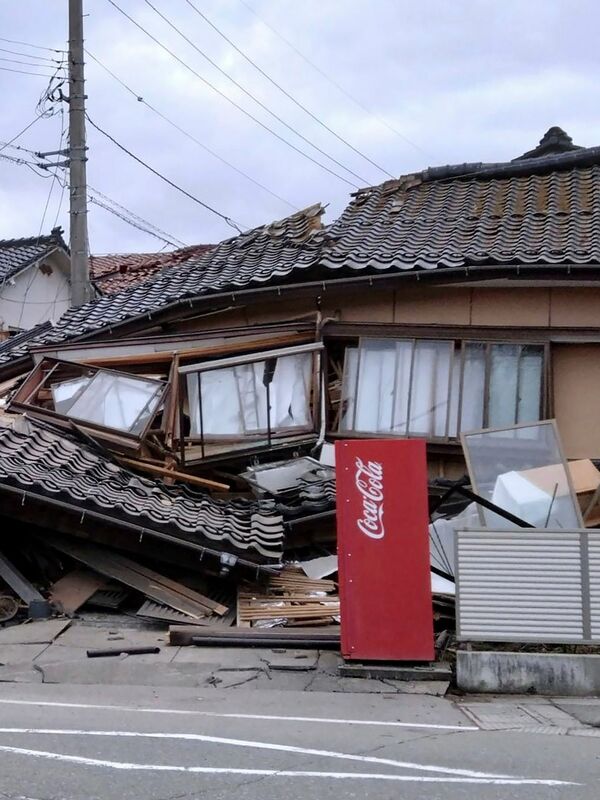 いくつかの激しい地震が日本の一部を揺るがしました。