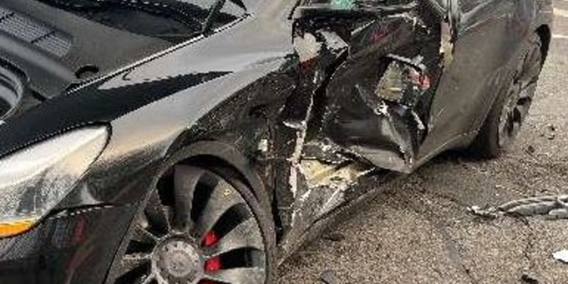 POL-LG: ++ Lüneburg - Verkehrsunfall - Vier Verletzte ++ Uelzen - Brand eines Garagenkomplexes - PKW beschädigt ++ Bad Bodenteich - Zigarettenautomat geöffnet - Zigarettenpackungen entwendet ++ - Foto: presseportal.de