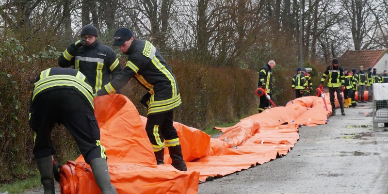 FW Celle: Hochwassereinsätze am 02.01.2024 - 14. Lagemeldung! Stand: 02.01.2024 um 14:30 Uhr - Foto: presseportal.de