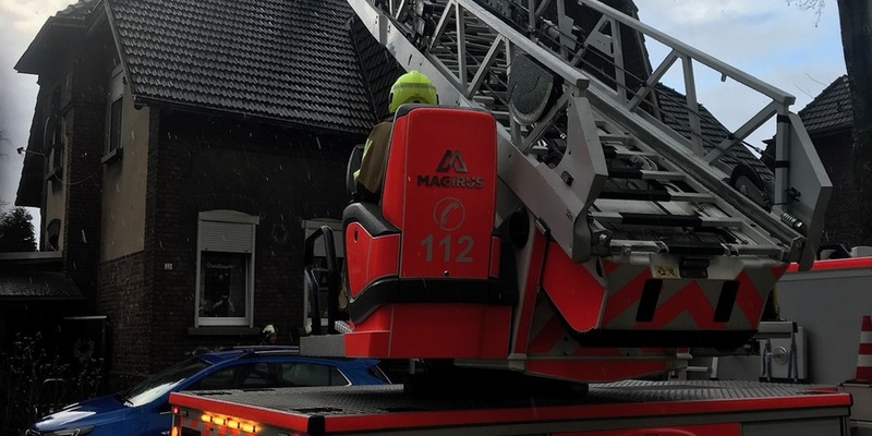 FW-BOT: Kaminbrand in Bottrop-Batenbrock - Foto: presseportal.de