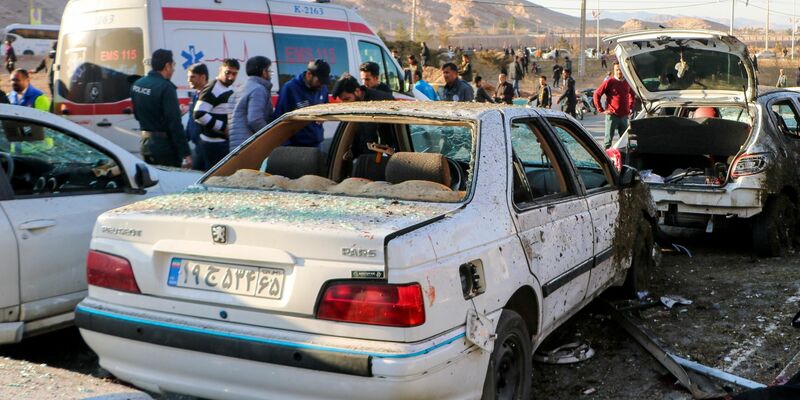 Am Todestag des mächtigen iranischen Generals Ghassem Soleimani sind in dessen Heimatstadt Kerman bei zwei Explosionen 84 Menschen in den Tod gerissen worden. - Foto: Uncredited/Tasnim News Agency/AP/dpa