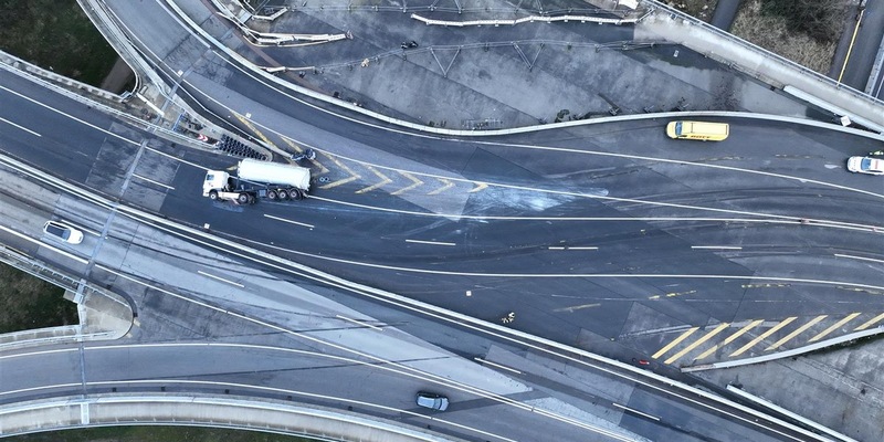 POL-PPMZ: Unfall A 643 - Luftbilder der Unfallstelle - Foto: presseportal.de