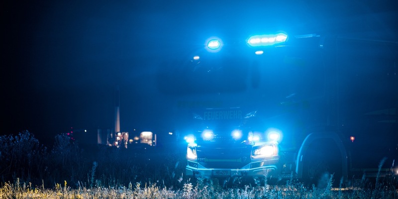 FW Bremerhaven: Feuerwehr zieht Zwischenbilanz nach den Übergriffen in der Silvesternacht - Foto: presseportal.de