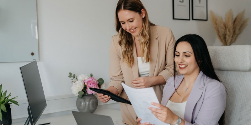 Maikranz & Avanessian: Carina Maikranz und Melanie Avanessian über Marketingfehler in der Hochzeitsbranche - Foto: presseportal.de