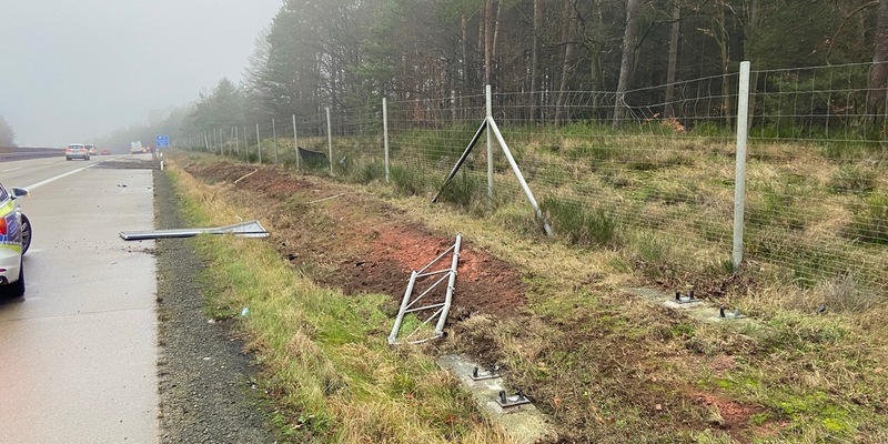 POL-PDKL: Eingeschlafen und einen Verkehrsunfall verursacht - Foto: presseportal.de