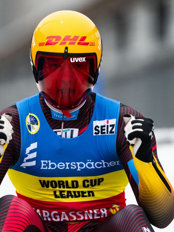 Rennrodler Max Langenhan ist im Eiskanal eine Klasse für sich.