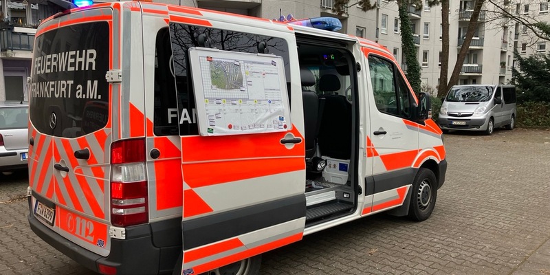 FW-F: Wohnungsbrand in Sachsenhausen - ein Mensch schwer verletzt - Foto: presseportal.de