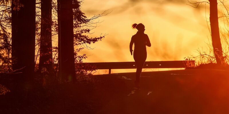 Viele Menschen verspüren auch in ihrer Freizeit häufig Stress. - Foto: Thomas Warnack/dpa
