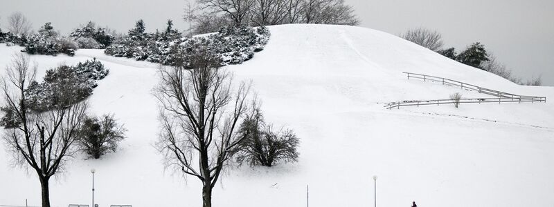 Dass wir frieren, hat mit verschiedenen Faktoren zu tun – darunter unserer Muskelmasse und unserem Nervensystem. - Foto: Sven Hoppe/dpa