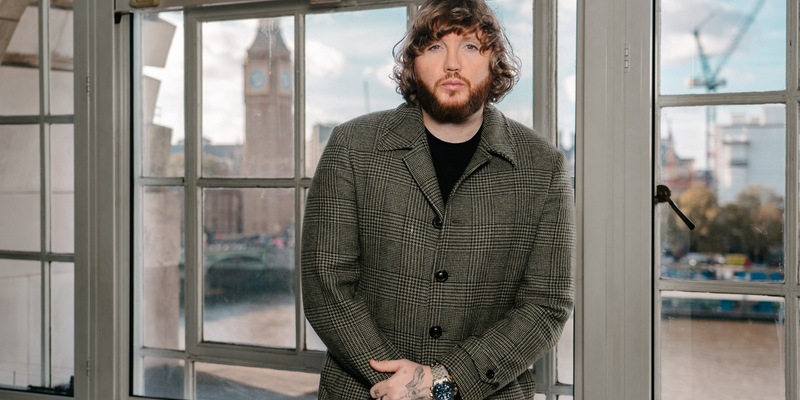 Kostenloser Live-Stream: Channel Aid by JBL mit James Arthur live und for free aus der Elbphilharmonie Hamburg / channel-aid.tv (TikTok & YouTube) am 12.01.2024 ab 19.55 Uhr - Foto: presseportal.de