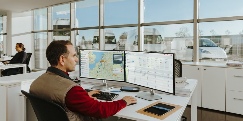 Bridgestone und Webfleet führen weltweit erste ganzheitliche Service-Plattform für gewerblich genutzte Elektrofahrzeuge ein - Foto: presseportal.de