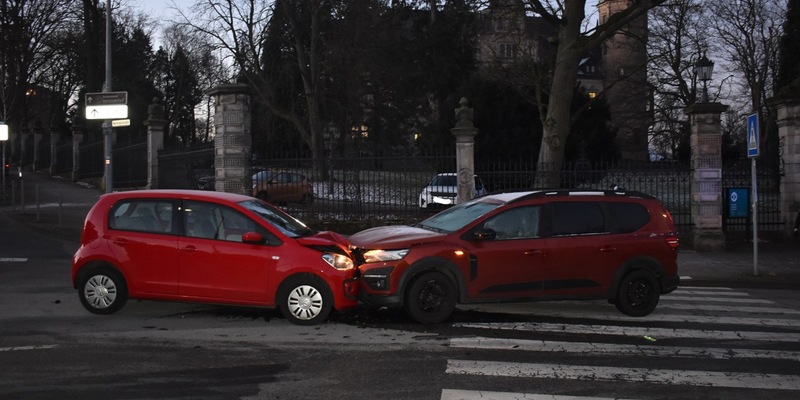 POL-NI: Verkehrsunfall - Foto: presseportal.de
