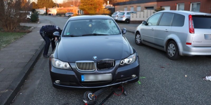 POL-HF: Scooter-Fahrer bei Unfall verletzt- Zusammenstoß im Gegenverkehr - Foto: presseportal.de