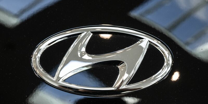 Der südkoreanische Konzern stellt auf der Technik-Messe CES in Las Vegas ein Fluggerät für bis zu vier Passagiere vor, das zum Jahr 2028 in Betrieb kommen soll. - Foto: Boris Roessler/dpa