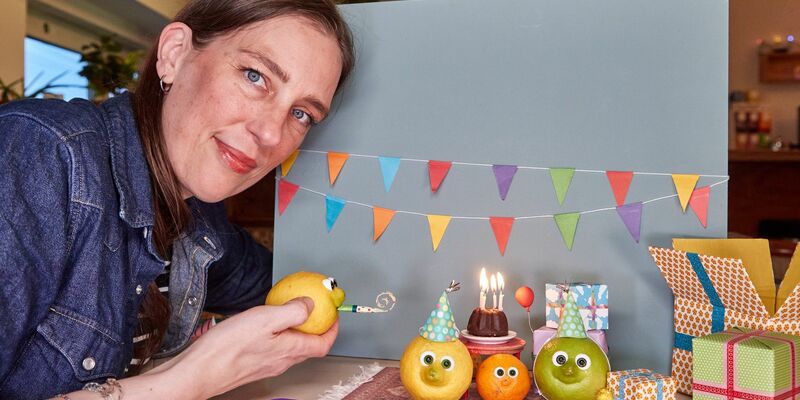 Birte Maskallis: «Die Zitronen beschäftigen mich von morgens bis abends.» - Foto: Georg Wendt/dpa