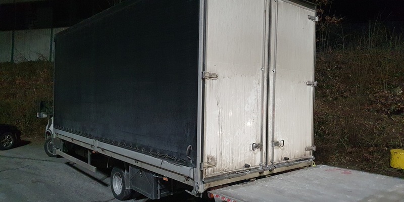 POL-OS: Bissendorf/Georgsmarienhütte: Mit 128% Überladung auf der Autobahn unterwegs - Polizei zog Kleintransporter aus dem Verkehr (Foto) - Foto: presseportal.de