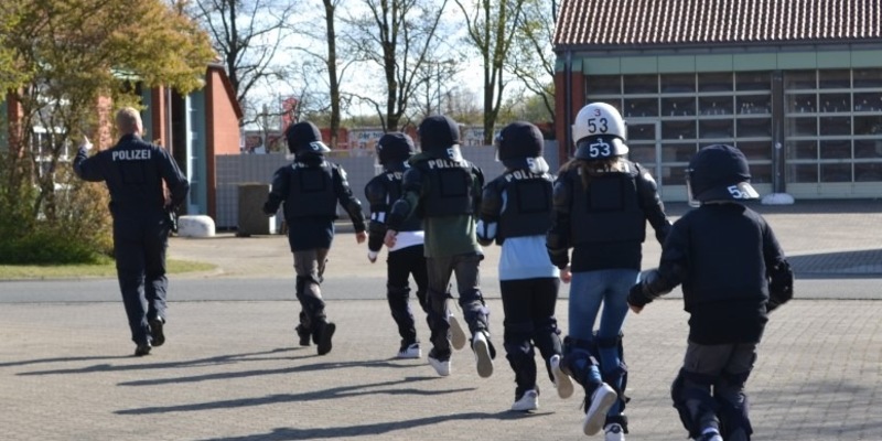 POL-LG: Anmeldung: Zukunftstag am Polizeikommissariat Lüchow - Foto: presseportal.de