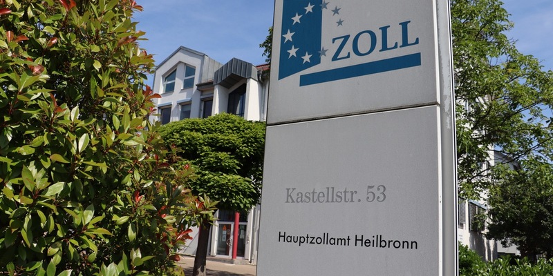 HZA-HN: Knapp 15.000 Euro Strafe wegen Veruntreuung von Arbeitsentgelt und Nichtzahlung des gesetzlichen Mindestlohns - Foto: presseportal.de