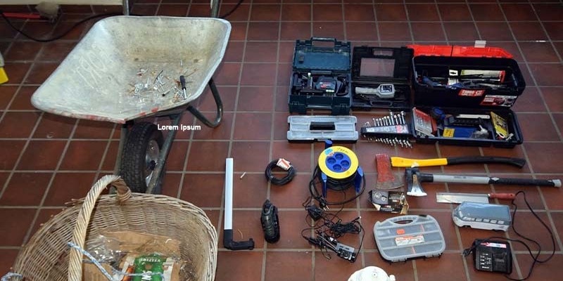 POL-ST: Rheine, Aufgefundene Gegenstände Wer kann Angaben dazu machen? - Foto: presseportal.de