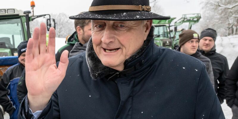 Joachim Rukwied, Präsident des Deutschen Bauernverbandes, erwartet vom Gespräch mit den Fraktionschefs der Ampel-Koalition eine Lösung in der Kernfrage des Agrardiesels. - Foto: Peter Kneffel/dpa