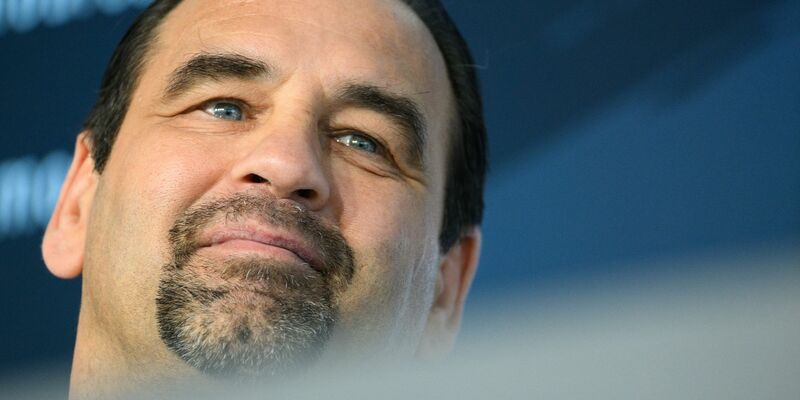 Der frühere Torjäger Ulf Kirsten hofft auf den Titel für seinen Ex-Club Bayer Leverkusen. - Foto: Robert Michael/dpa