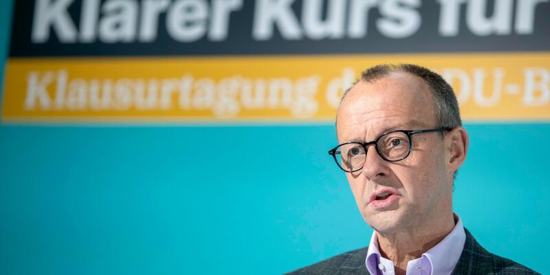 CDU-Parteichef Friedrich Merz grenzt die Partei gegen die konservative Werteunion ab. - Foto: Helmut Fricke/dpa