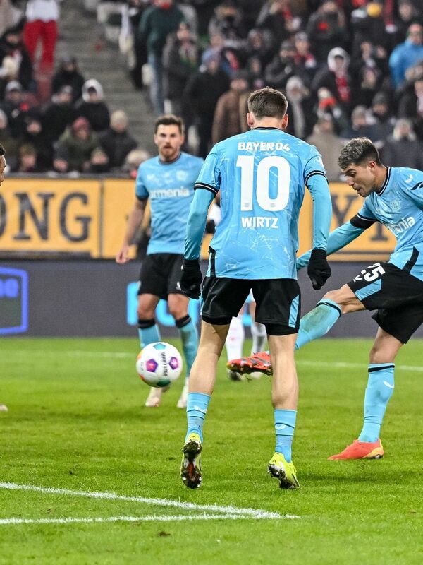 Bayer Leverkusen Erspielt Sich Auch Ohne Boniface Und Anfangs Wirtz ...