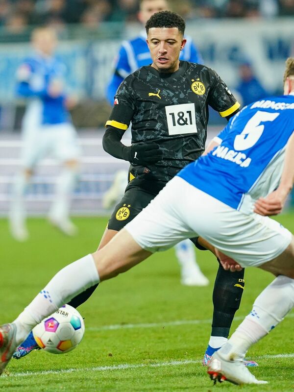 Jadon Sancho feiert eine gelungene Rückkehr bei Borussia Dortmund.
