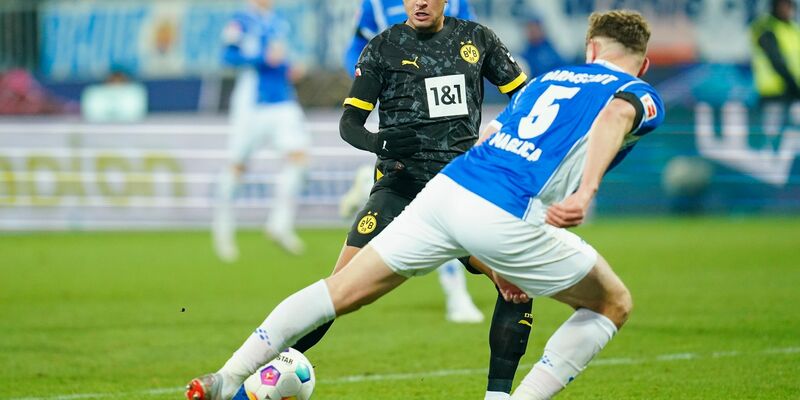 Legte bei seinem Comeback für den BVB direkt ein Tor auf: Jadon Sancho. - Foto: Uwe Anspach/dpa