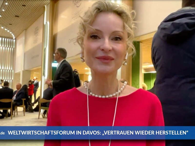Sandra Navidi in Davos: Bei den Deutschen sieht man Zweck-Optimismus und Ärger auf die Politik - Foto: inside-wirtschaft.de
