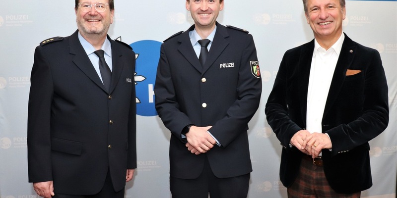 POL-HX: Polizeirat Sven Harrsen ist neuer Direktionsleiter / Neuorganisation in der Kreispolizeibehörde Höxter - Foto: presseportal.de