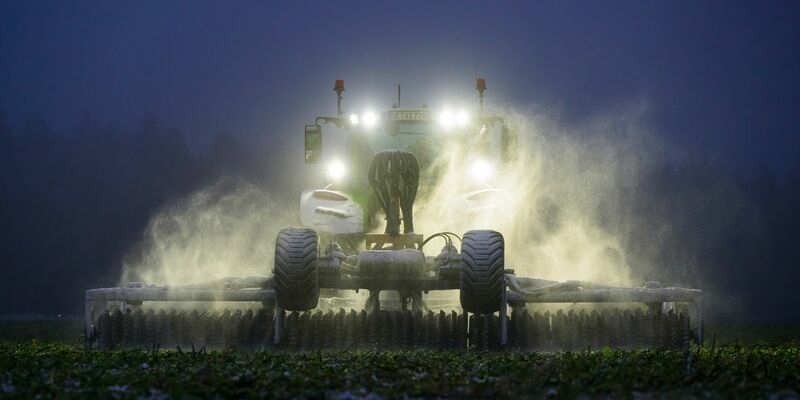 Um die Ziele zu erreichen, empfehlen die Experten 13 sogenannte Schlüsselmaßnahmen. - Foto: Philipp Schulze/dpa