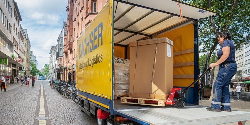 Dachser erweitert Leistungsportfolio für B2C-Lieferungen / Mit dem neuen Produkt targo on-site fix lässt sich ein fester Liefertermin bereits bei der Auftragserteilung mit dem Verkäufer vereinbaren - Foto: presseportal.de