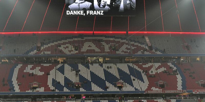 Die Gedenkfeier für Franz Beckenbauer findet am Freitag in der Allianz Arena in München statt. - Foto: Peter Kneffel/dpa