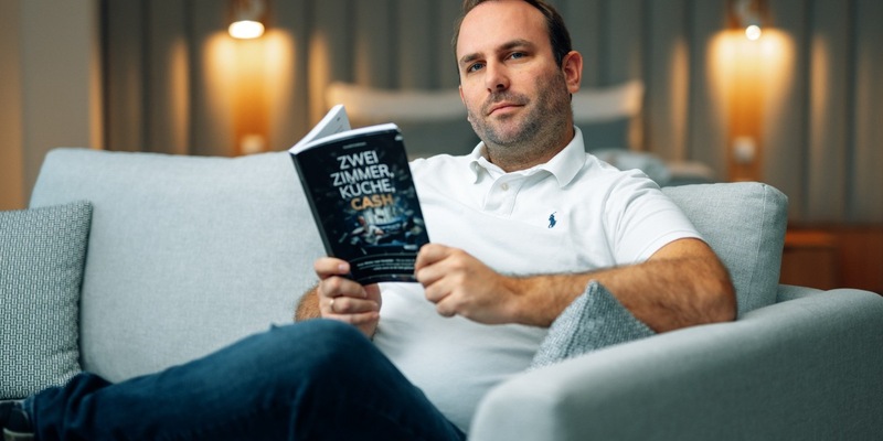 Hendrik Kuhlmann bringt seine Expertise zu Papier: Neues Buch Zwei Zimmer, Küche, Cash ab sofort erhältlich - Foto: presseportal.de
