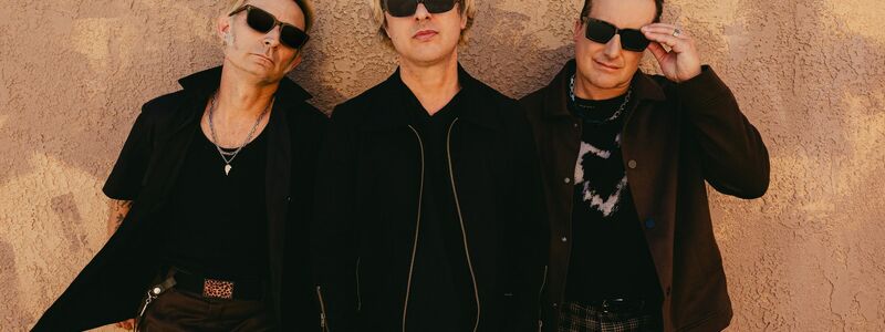«Saviors» heißt das neue Album von Green Day. - Foto: Alice Baxley/Warner Music/dpa