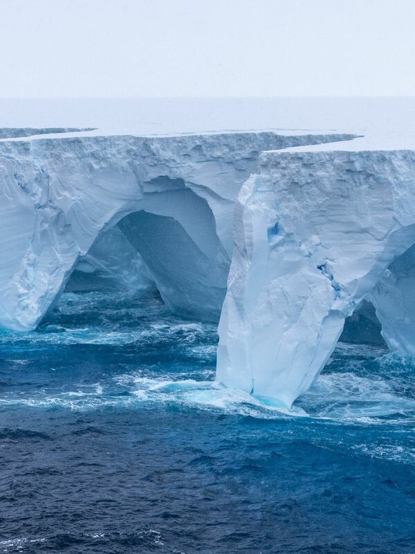 Der weltweit größte Eisberg ist 4,5mal so groß wie Berlin.