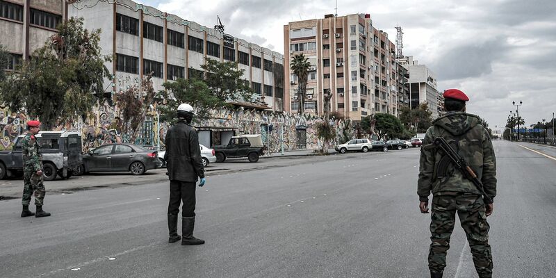 Sicherheitsbeamte auf einer Straße in Damaskus. (Symbolbild) - Foto: -/SANA/dpa